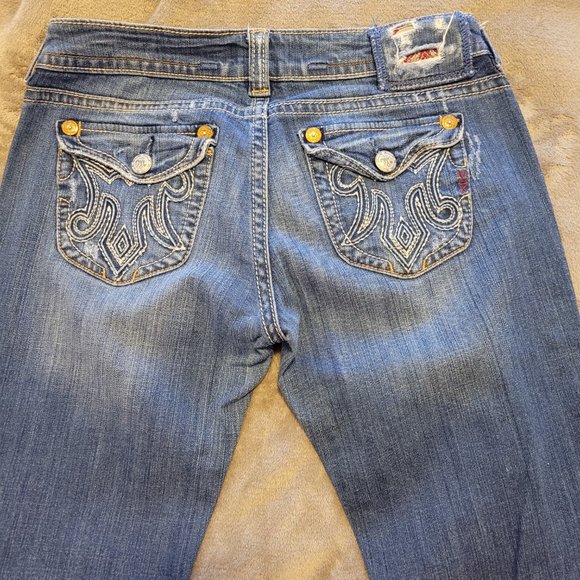 MEK Jeans - Picture 4 of 4